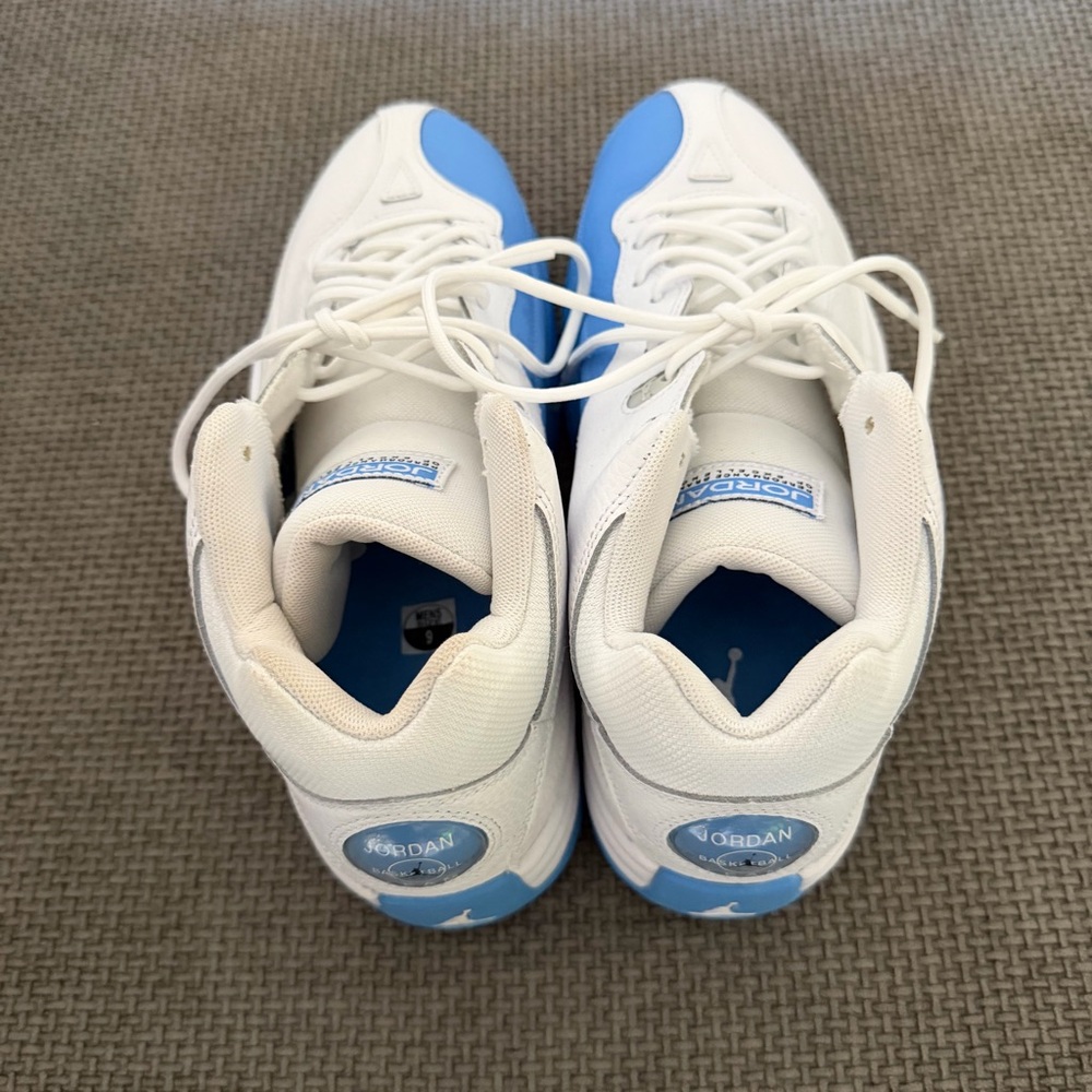 Nike Jordan Jumpman Team 1 University Blue White 9 Sneaker FV3928-101 Mid Top - Picture 2 of 7